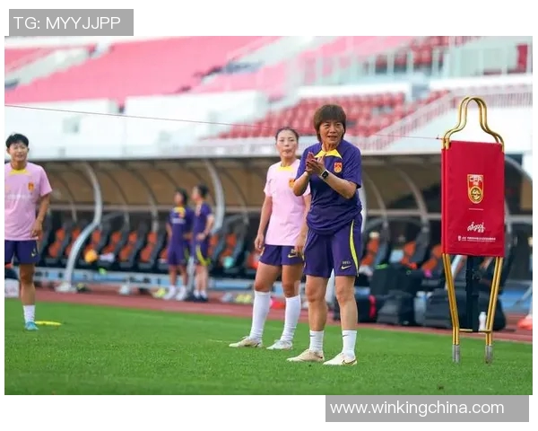 女足世界杯决赛在即,中国队士气高涨备战对阵巴西队 女足世界杯决赛在即,中国队士气高涨备战对阵巴西队