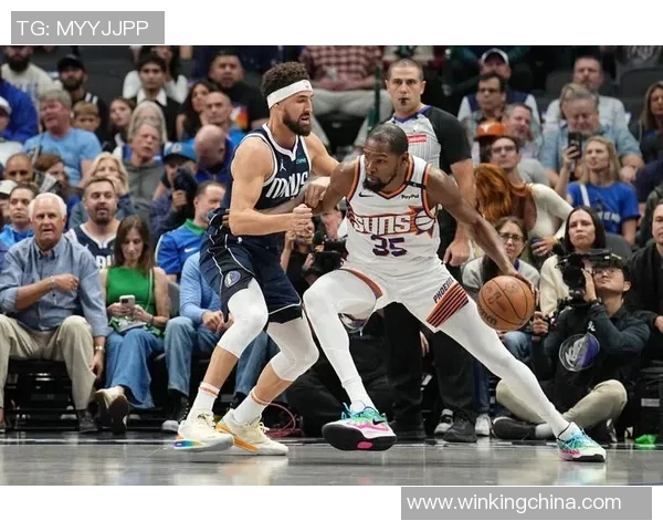 勇士主场成功击败骑士，豪取九连胜