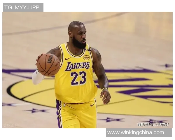 詹姆斯缺席湖人不敌黄蜂：比赛背后的深层次问题